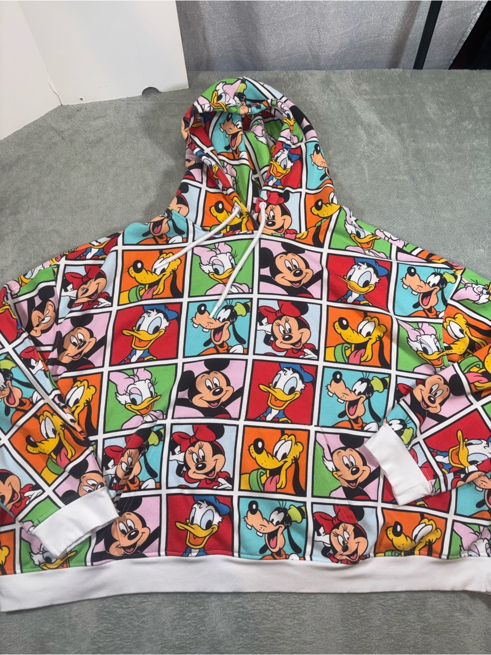 Disney Parks Mickey & Friends Comic Grid Cropped Hoodie 3X